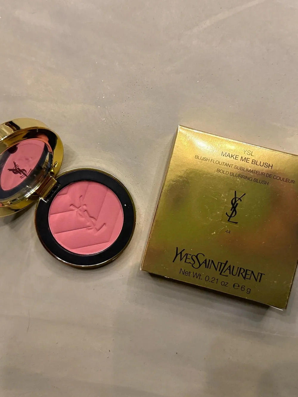 Yves Saint Laurent Make Me Blush Powder - 44 Nude Lavalliere